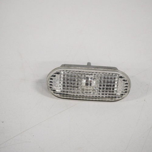 VW PASSAT 3B2 Kotflügel Blinker vorne links 1J5949117A 2000