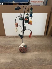 Halloween Ornament Tree - Pumpkin and Ghost Base