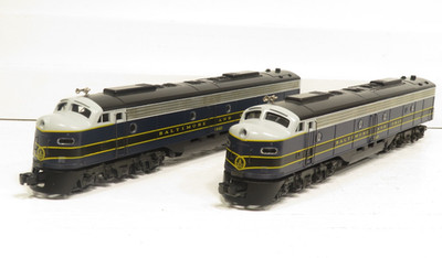 Weaver B&O EMD E-8 AA Diesels LN 13102