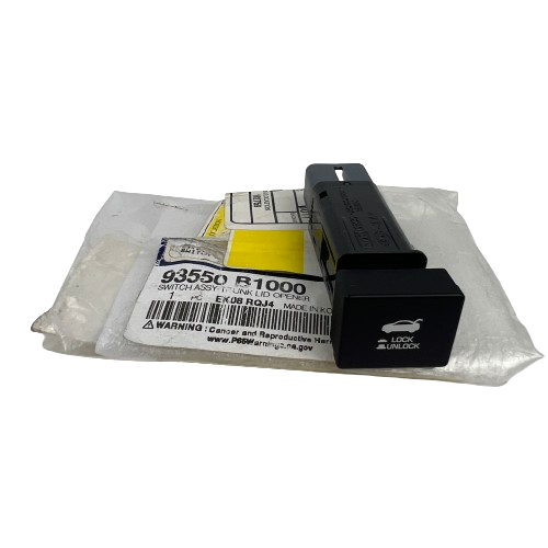 OEM 2015 2016 Hyundai Genesis Sedan Trunk Lid Opener Switch Button