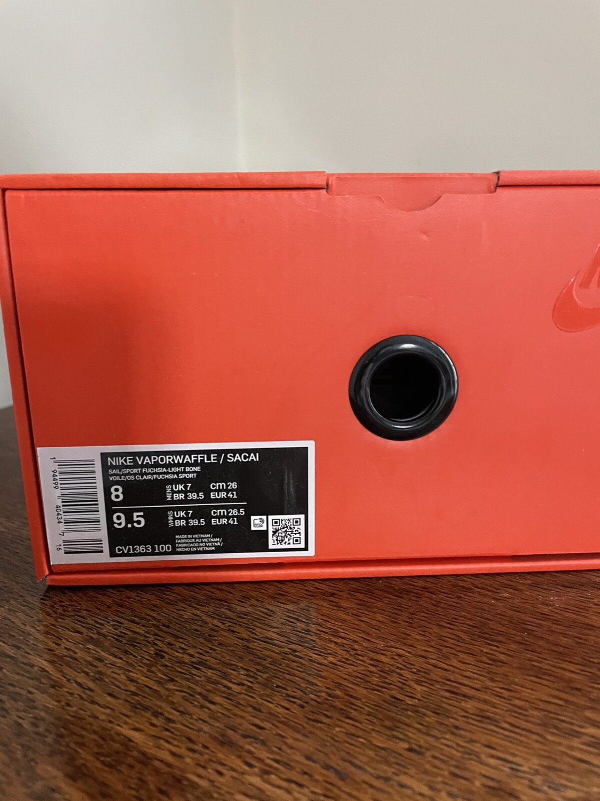 SACAI X NIKE UK 7 Nike VaporWaffle x Sacai Fucsia CV1363 100