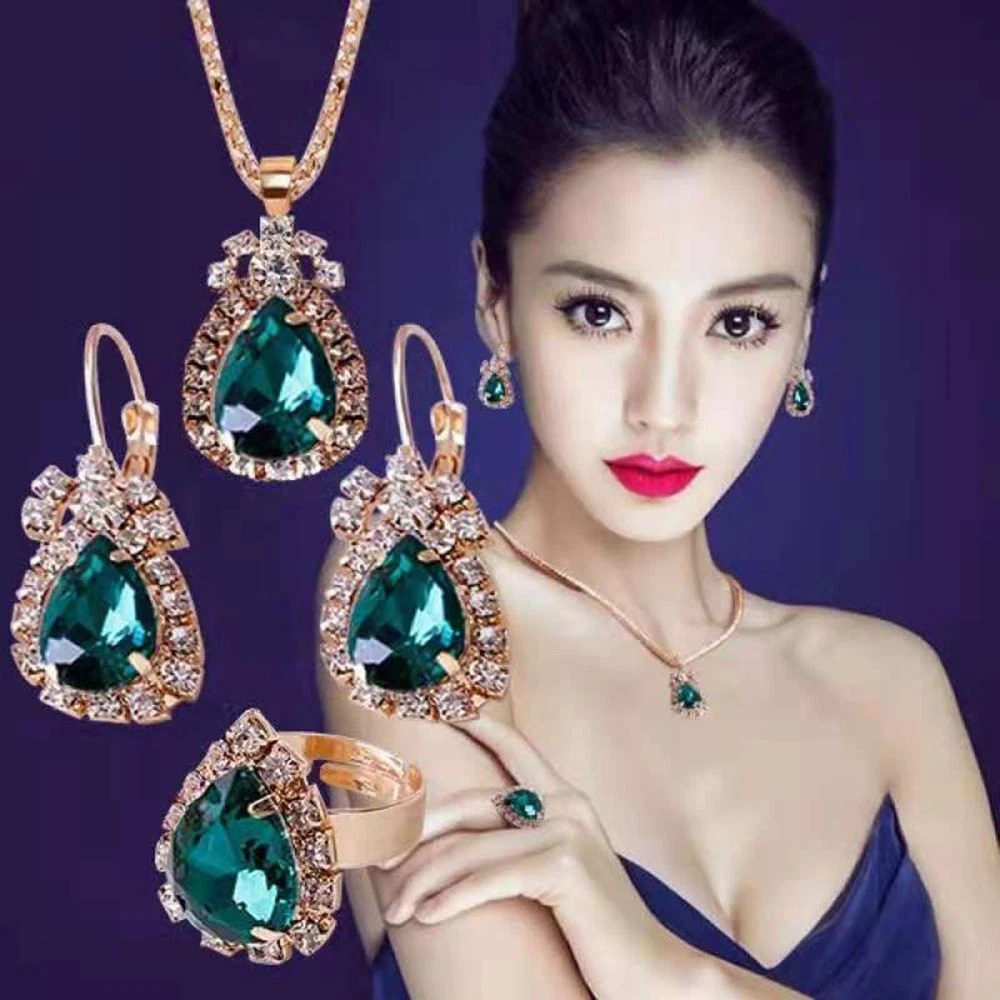 Three piece hotsell necklace set