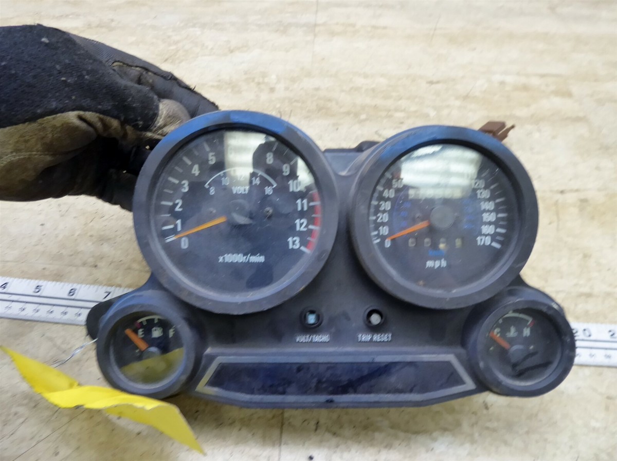 その他 KM Cummins Engine Part Pressure Sensor 2872254/3408556/3160404