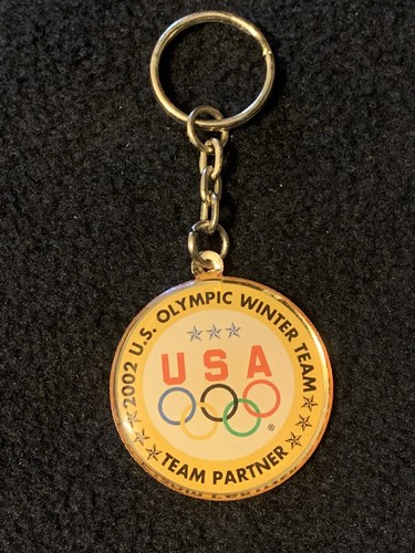 Vintage U.S. OLYMPIC WINTER TEAM 2002 Keyring Keychain Team Partner
