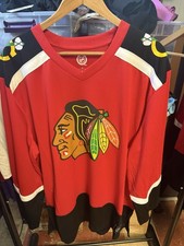 NHL Chicago Blackhawks Connor Bedard Hockey Jersey Large NWT