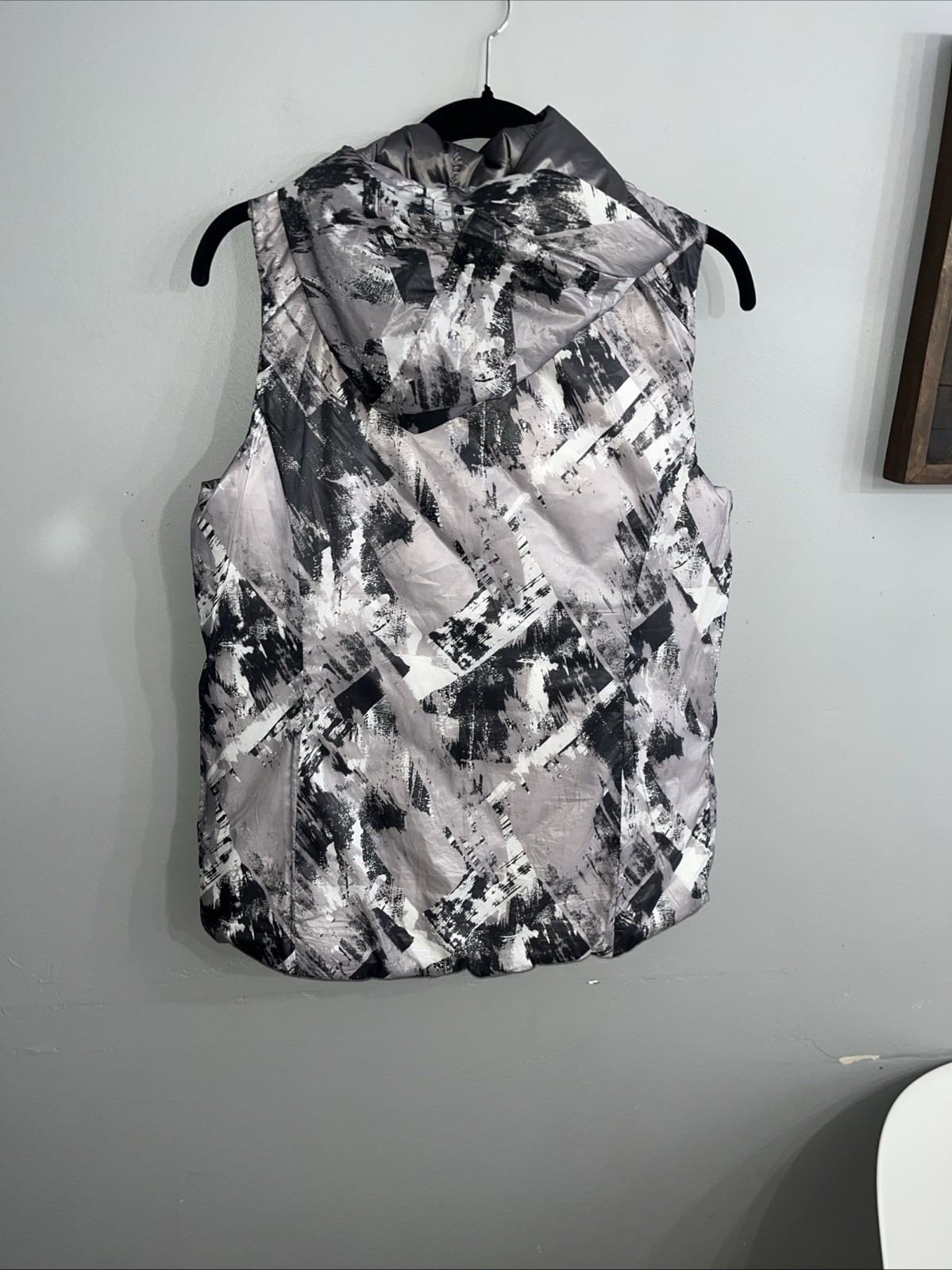 Gerry Woman’s Packable Reversible Down Hooded Ves… - image 4