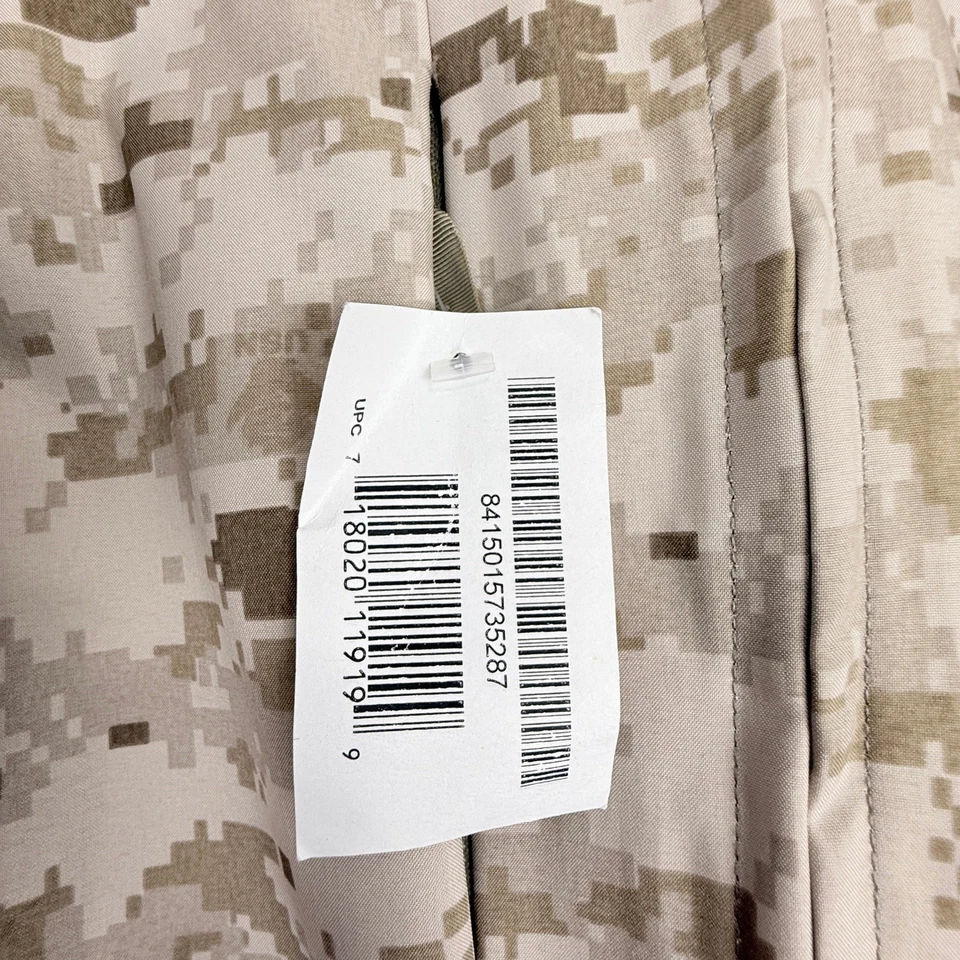 US Navy NWU Type II Desert Digital Working Parka XL Reg Waterproof Sealed Seams - Image 4 of 4