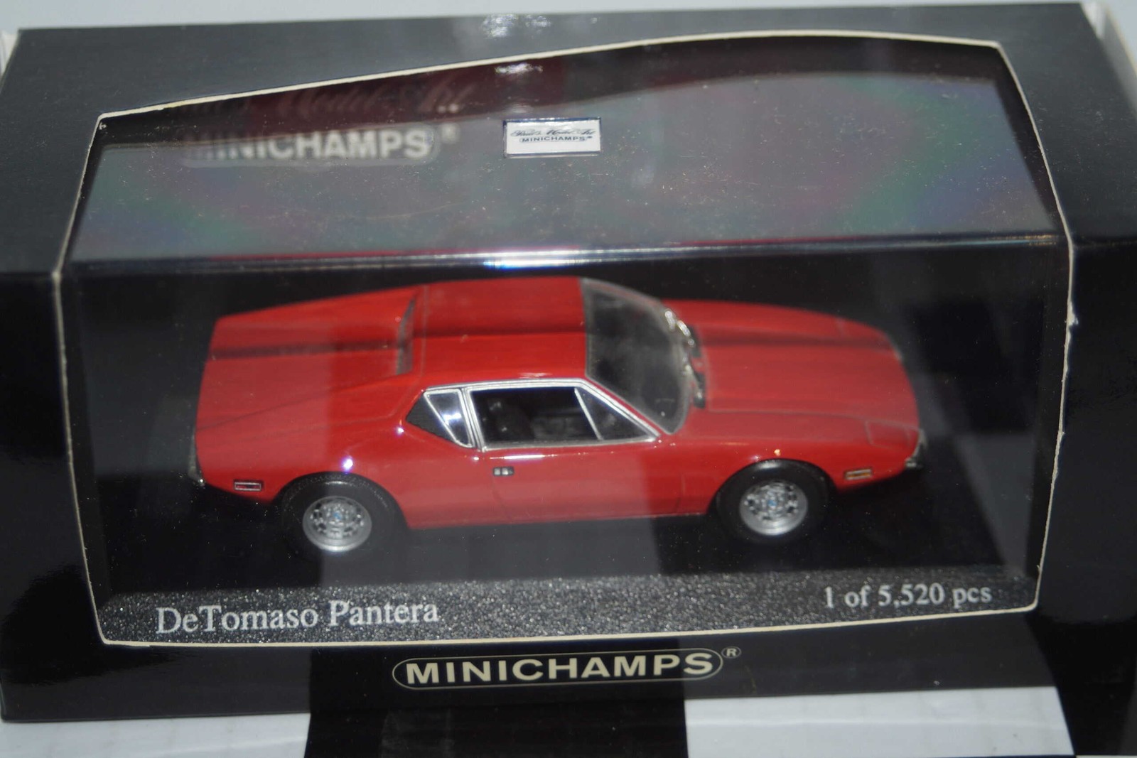 Minichamps DeTomaso Pantera 1972 in red ref 400 127500 1:43
