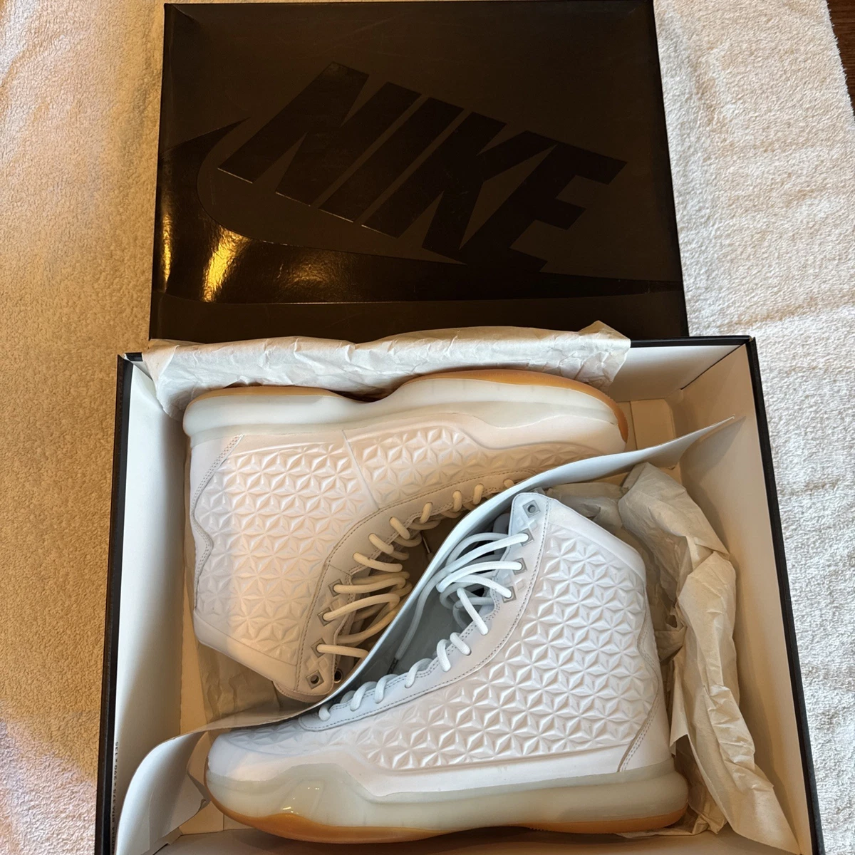 Nike Kobe 10 EXT High White Gum - огромный выбор по лучшим ценам