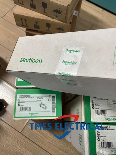 1PC NEW ELECTRIC Modicon Telemecanique 172PNN21022 Fast Ship PLC - Picture 2 of 3