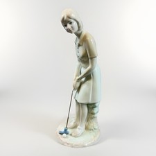 Ardalt Female Lady Golfer Figurine 7386 Sport Golf Club Woman Putter 8" Statue
