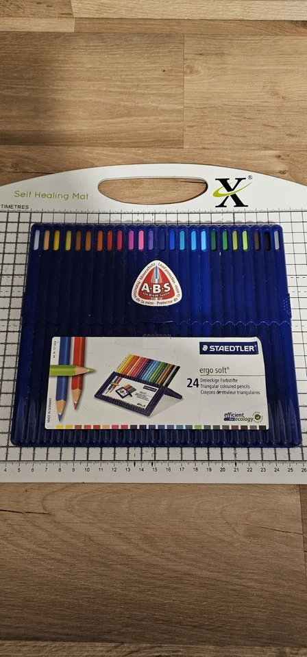 Staedtler Ergosoft Colouring Pencils 24 Pack Assorted Colours - Image 2 of 4