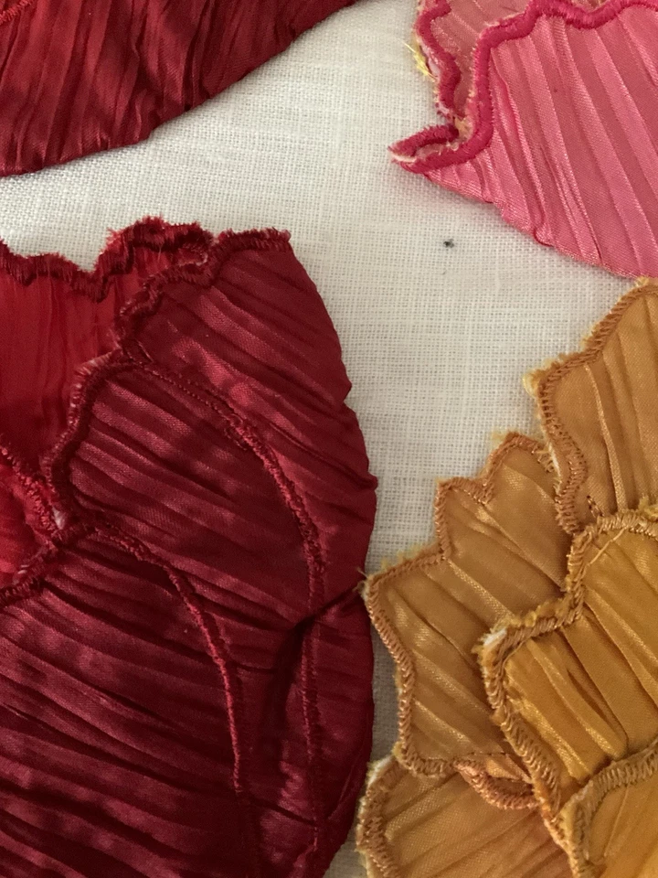 Mackenzie Childs Upscale RED POPPY 20"x20" Square PILLOW, Embroidered - Image 2 of 4