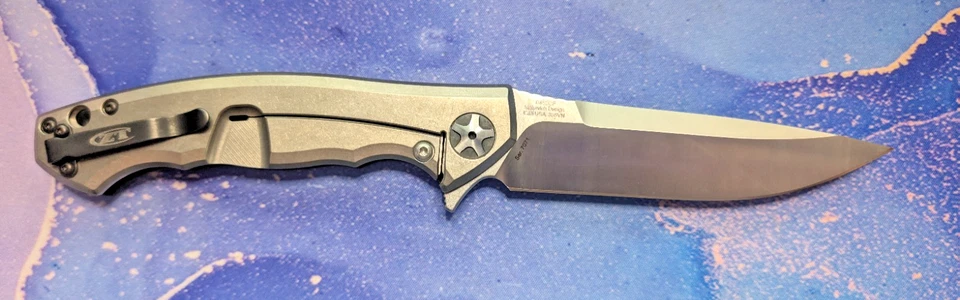 Zero Tolerance Large Sinkevich KVT Carbon Fiber S35VN Folder Knife 0452CF - Image 2 of 4