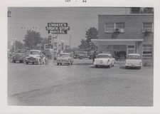 Photo October 1956 Georgia GA Dalton Choate's Truck Stop Motel Cars & Trucks