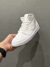 Nike Air Jordan 1 Mid Triple White DV0991-111...