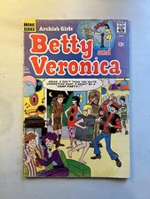 Archie's Girls Betty and Veronica #131  1966 Vintage Silver Age Comic Book