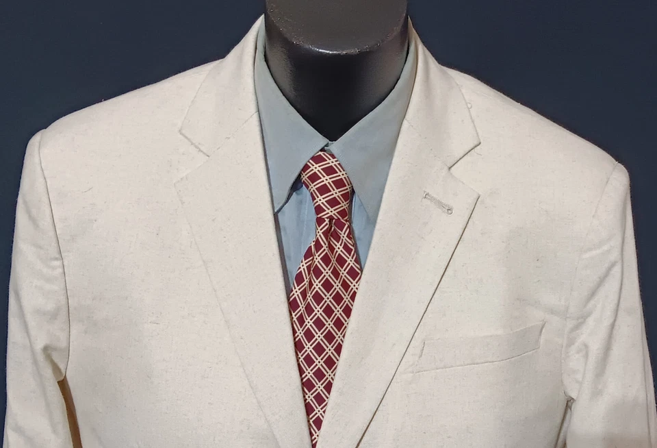 Traje Bien Hecho 55% Lino 45% Lana-US 42R Doble Ventilación Puños de Cirujano Sin Marca Foto 2 de 4