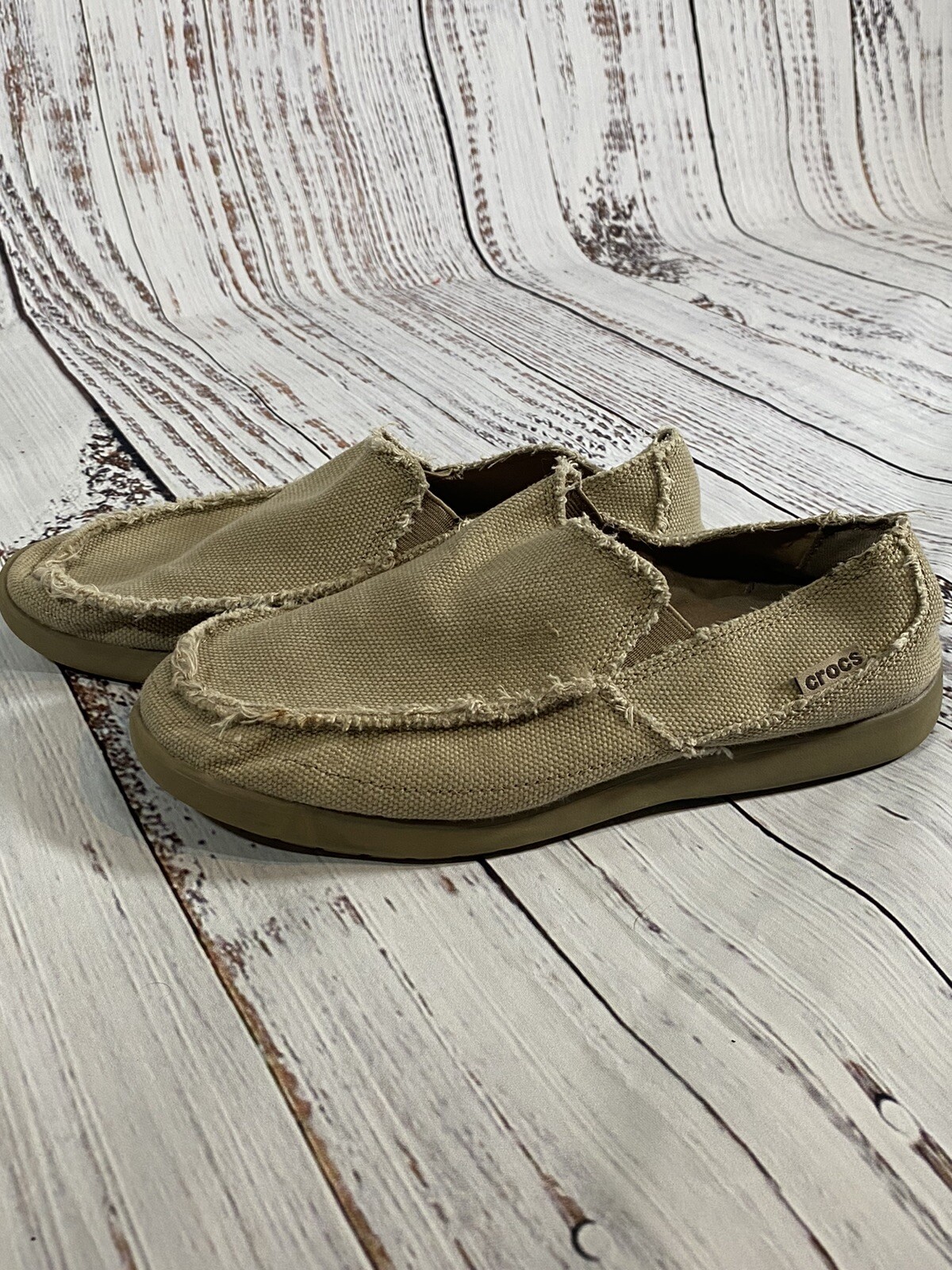 Crocs Santa Cruz Distressed Khaki Canvas Slip-On Shoes Men Size 7-image