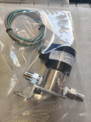 GC Solenoid Valve 2 Way 1/4'' NPT, S302GF16E3BE1N 24VDC 40 PSI  GAS/LIQUID