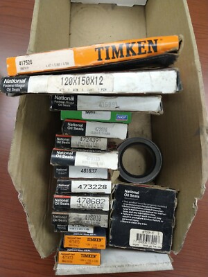 LOT OF ASSORTED FEDERAL-MOGUL & SKF OIL SEALS