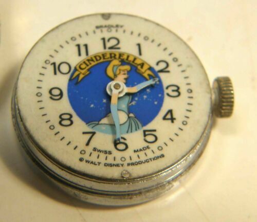 Holly Hobbie LCD Digital Watch by Bradley Time 1972 American Greetings -‎ RARE Holly Hobbie Watch for sale | eBay main image 4