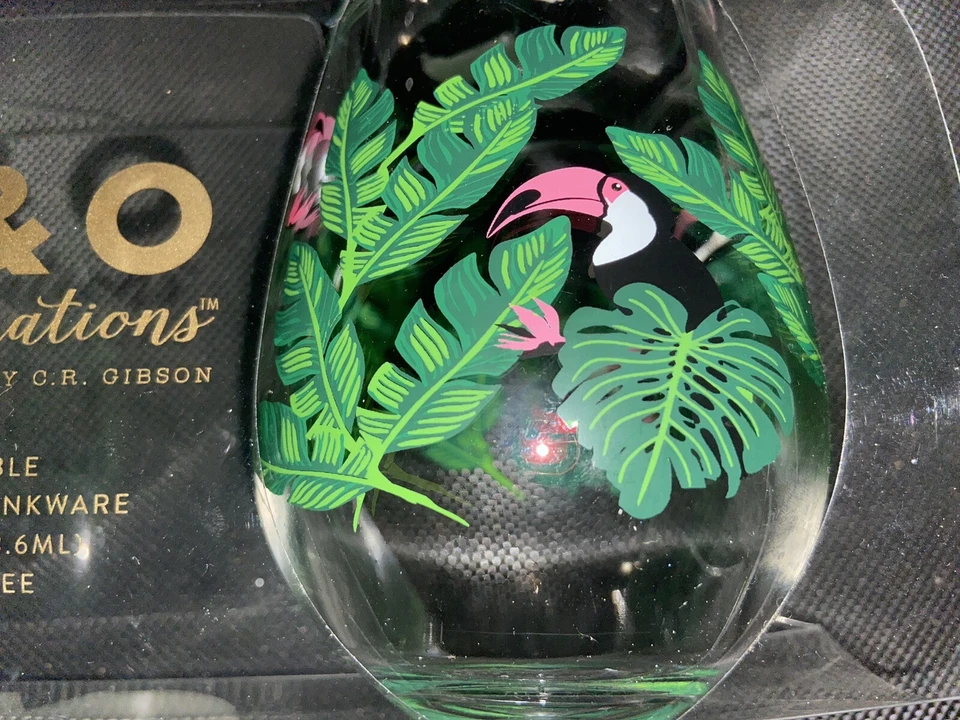 X&O celebraciones Una colección de C.R. Gibson vajilla acrílica duradera Foto 2 de 4