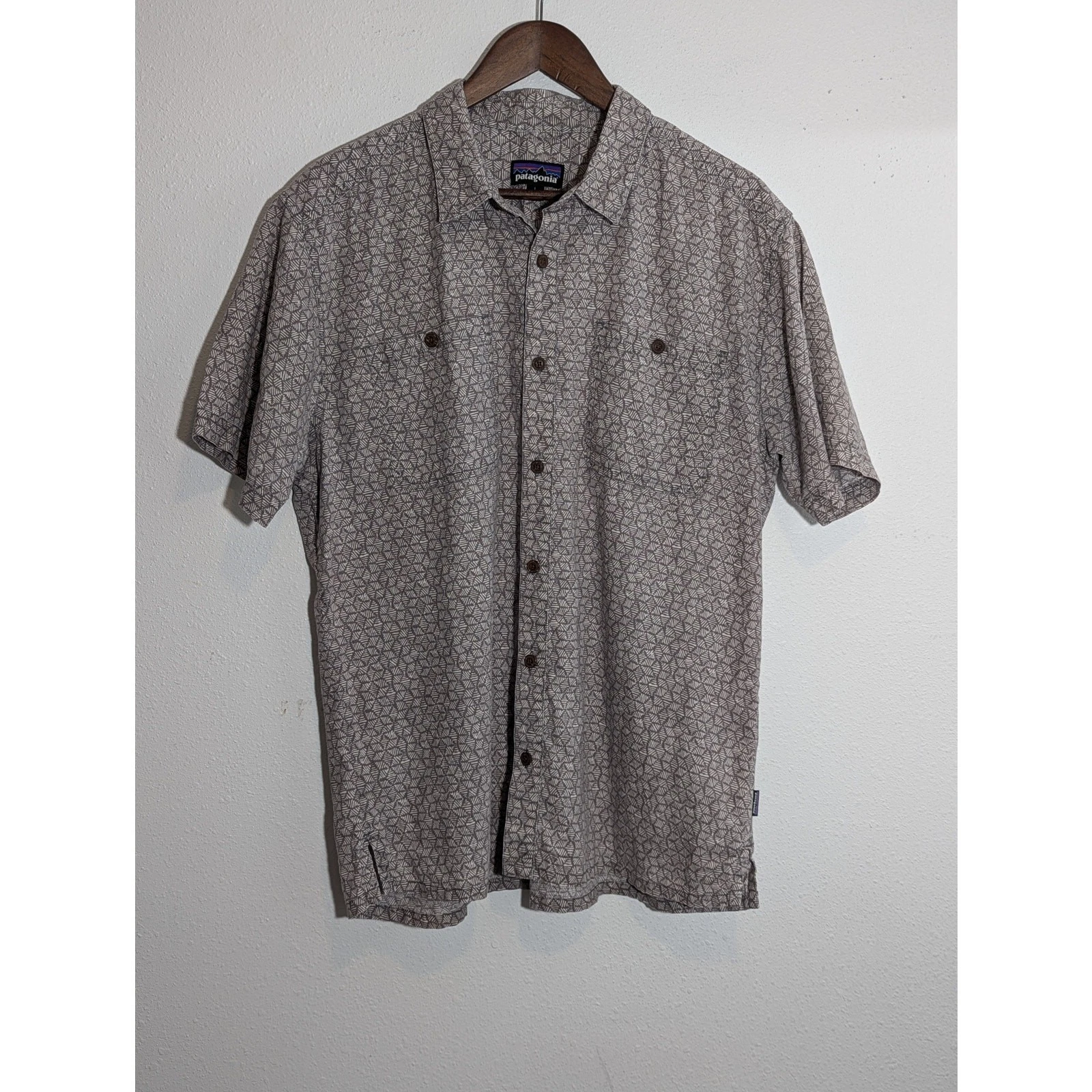 Patagonia Worn Wear Men's Back Step Shirt Size L Gray Gorpcore
