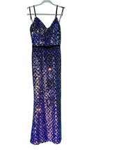 Terani Couture Iridescent Sequin V-Neck Gown Size 6 NWT Formal