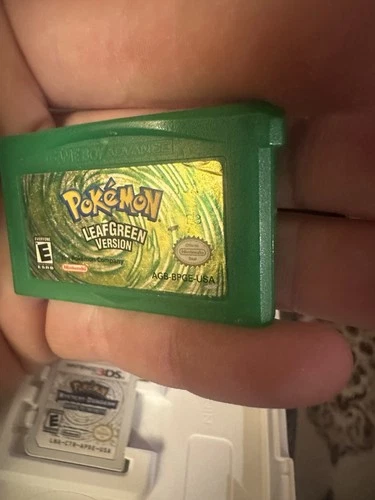 Pokémon: LeafGreen Version (Nintendo Game Boy Advance, 2004)