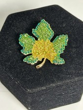 Elegant Maple Rhinestone Brooch Corsage Pin Clothes Accessories Green Yellow