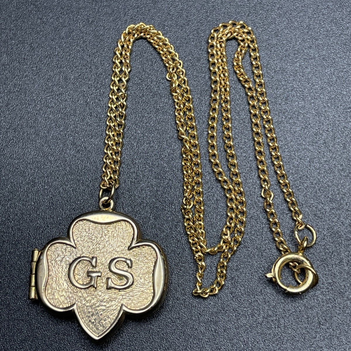Vintage 1950s 1960s Girl Scouts Of America Locket Necklace - GS