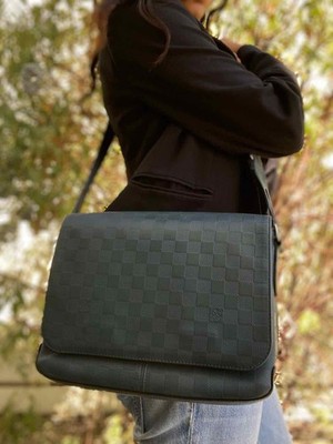 LOUIS VUITTON Teal Flap DAMIER INFINI Leather Messenger Bag