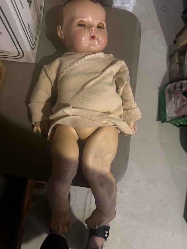 Vintage Effanbee Dy-Dee Baby Doll Sleep Eyes 20” Marked Rubber Body