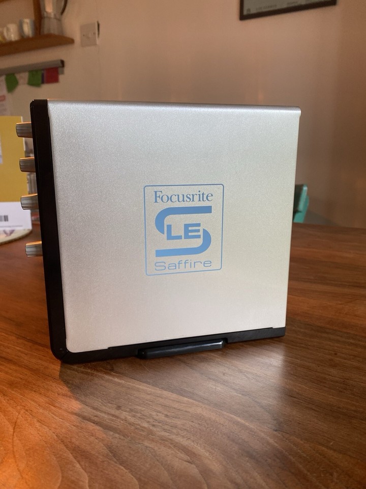 GREAT CONDITION Focusrite Saffire LE 6 In/8 Out Mobile FireWire Audio