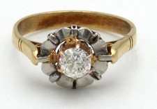 Antiguo anillo de oro de 18k y platino con racimo de diamantes