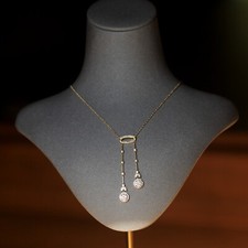 Collier Pendentif Broche Doré à Strass Et Perle Rouge - Style Art Nouveau, Pièce Unique