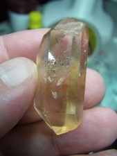 UNPOLISHED DOUBLE TERMINATED SUPER CLEAR TANNED BY OXIDES QUARTZ  LY 496