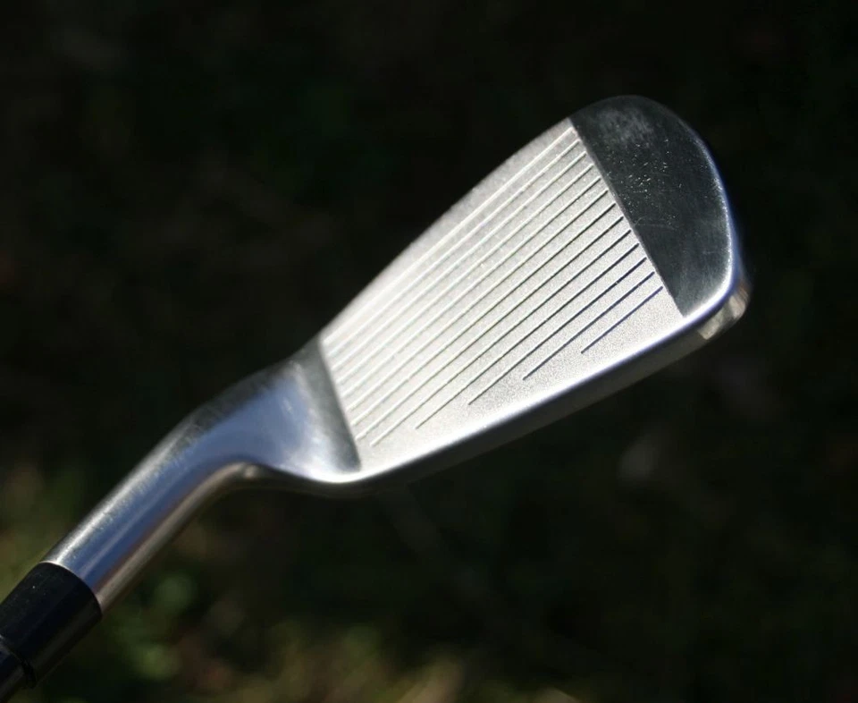 Golden Bear TP261 # 7 Iron Original Firm Graphite Shaft - Image 2 of 4