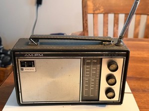 Vintage Penncrest AM FM Transistor Radio JCPenney Model 1872 Works Japan