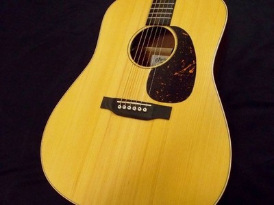 E-Akustikgitarre Martin D-10E Special Dreadnought Road Series Limited