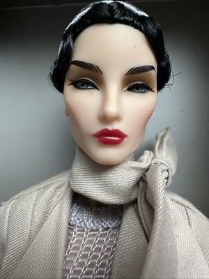 Integrity Toys Glamour Coated Elyse Jolie Fashion Royalty Lottery Doll *NRFB
