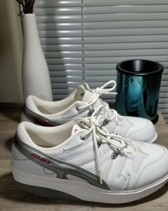 8.5 mens to womens shoe