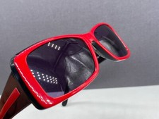 Sayuri Sunglasses woman Red Angular Plastic Rectangular Full Rim