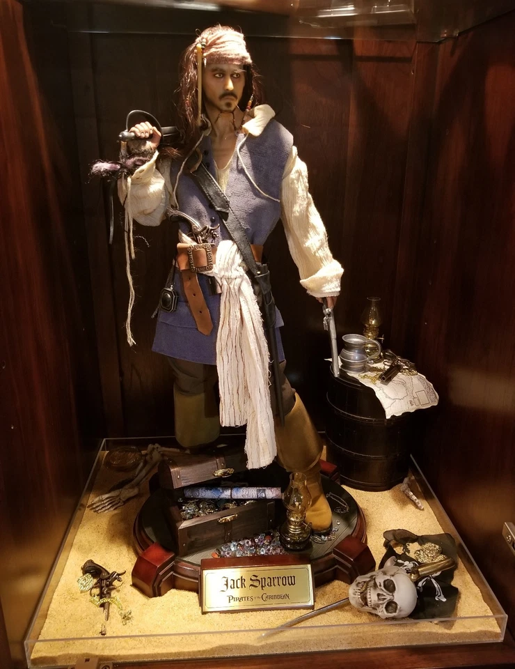 CINEMAQUETTE JACK SPARROW PIRATE OF THE CARIBBEAN pick up only - Imagem 3 de 4