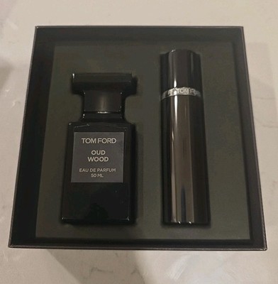 Tom Ford Private Blend Oud Wood 2pc Set 1.7oz Eau de Parfum + .34oz Travel Spray