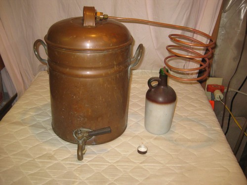 NICE Antique Copper 3-4 Gallon Moonshine Still w/Coil + Brown Moonshine Jug LQQK