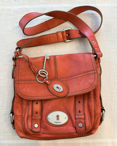 Fossil Red/Pink Pebbled Shoulder Bag w/ Key, Magnetic Closure, Adjustable Strap