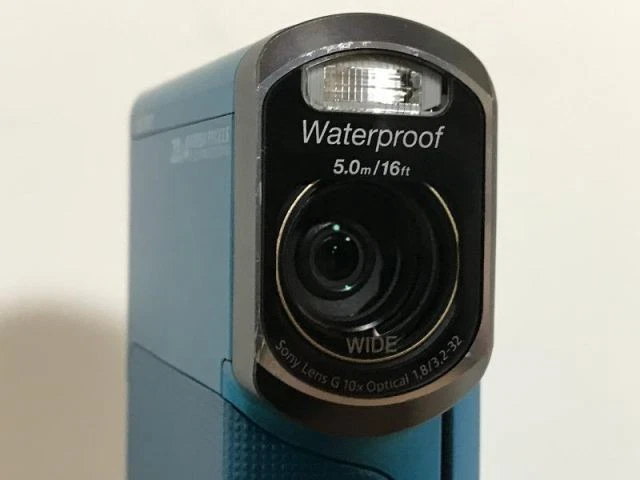 SONY HDR-GW77V Blue Handycam Digital HD Camcorder Waterproof 16GB w/Box - Image 2 of 3
