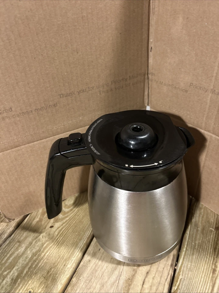 Black Decker CM2046S Cafetera 12 Tazas Jarra Térmica con Tapa de Repuesto Foto 4 de 4